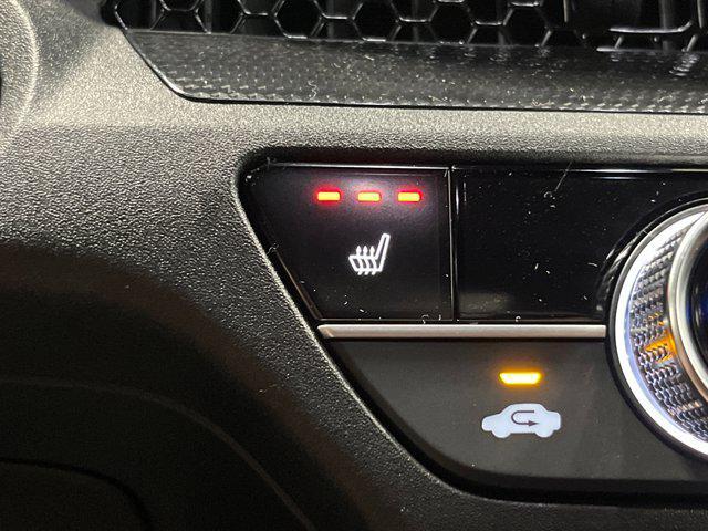 Photo of 2026 Crystal Black Pearl Honda CR-V Hybrid