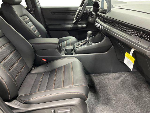 Photo of 2026 Platinum White Pearl Honda CR-V Hybrid