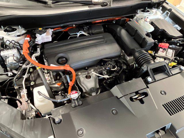 Photo of 2026 Platinum White Pearl Honda CR-V Hybrid