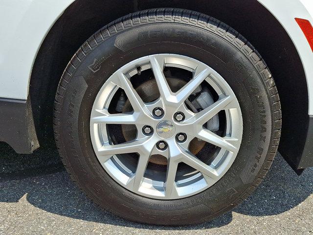 Photo of 2022 Summit White Chevrolet Equinox