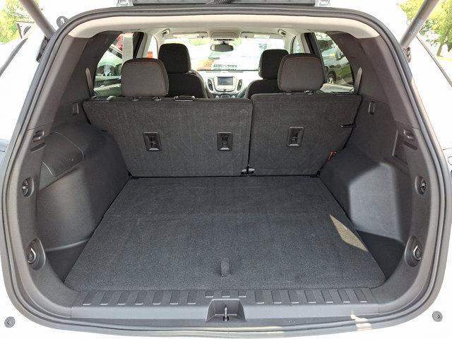 Photo of 2022 Summit White Chevrolet Equinox