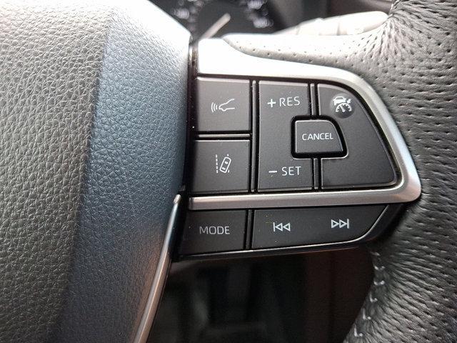 Photo of 2023 Wind Chill Pearl Toyota Sienna
