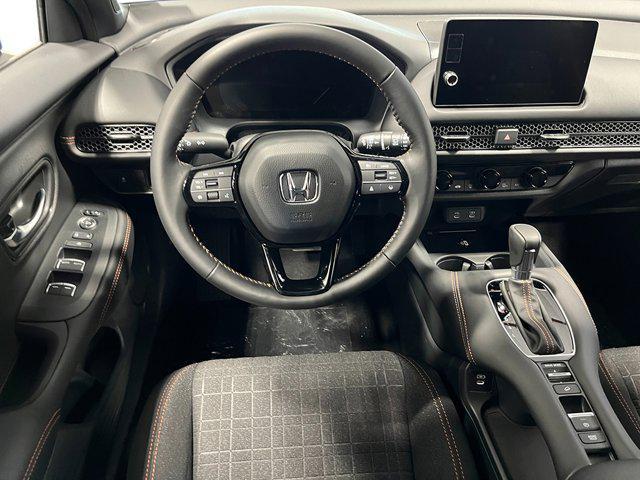 Photo of 2026 Platinum White Pearl Honda HR-V