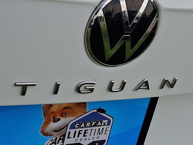 Photo of 2022 White Volkswagen Tiguan