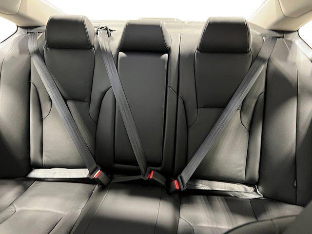 Photo of 2025 Platinum White Pearl Honda Accord Hybrid