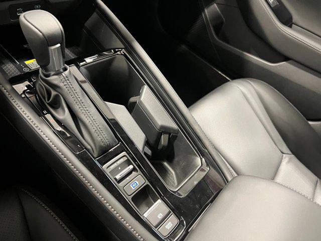 Photo of 2025 Platinum White Pearl Honda Accord Hybrid