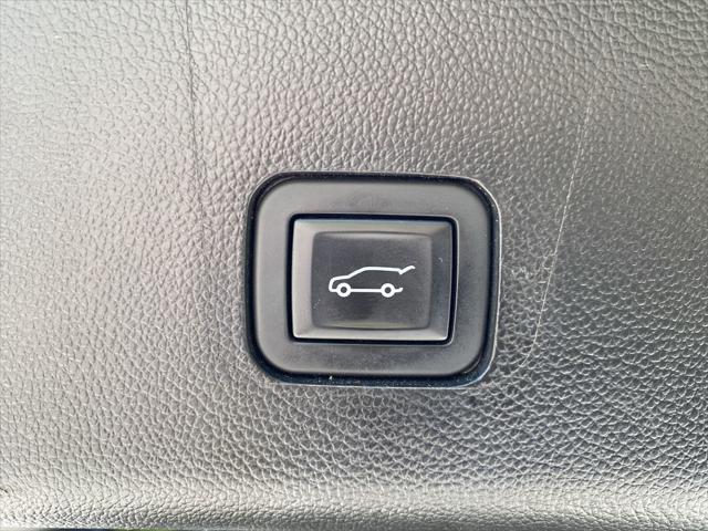 Photo of 2019 Graphite Metallic Chevrolet Traverse