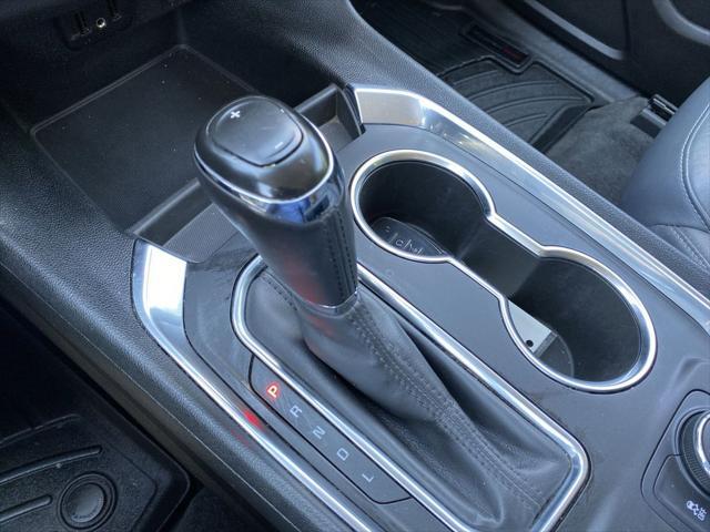 Photo of 2019 Graphite Metallic Chevrolet Traverse