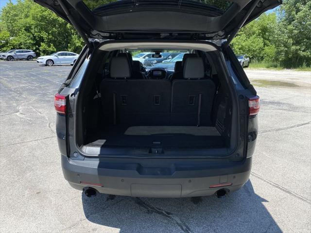 Photo of 2019 Graphite Metallic Chevrolet Traverse