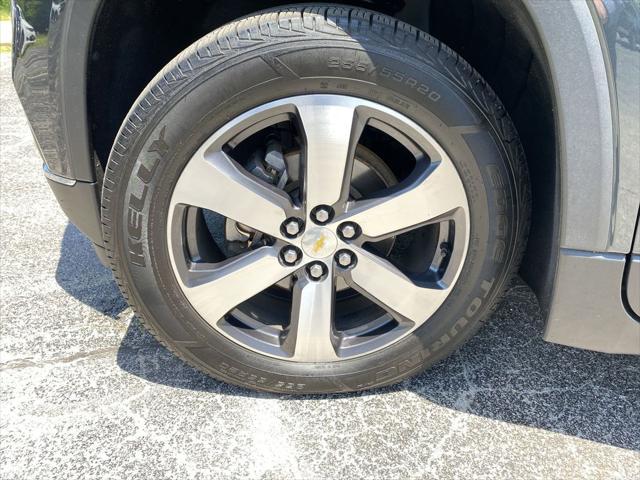 Photo of 2019 Graphite Metallic Chevrolet Traverse