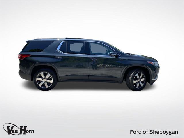 Photo of 2019 Graphite Metallic Chevrolet Traverse
