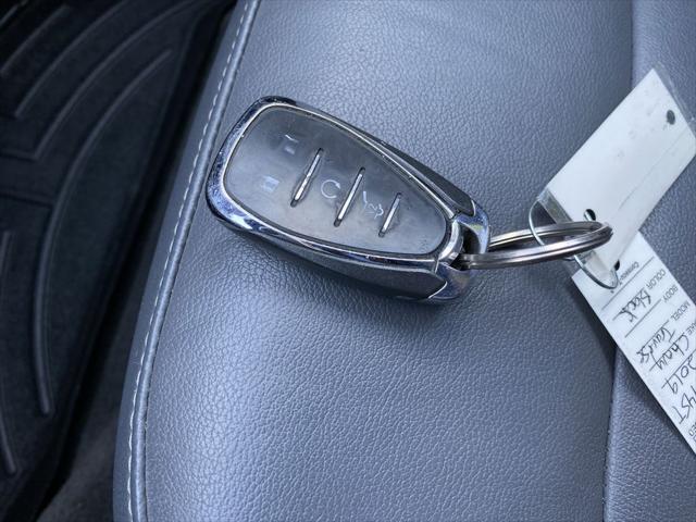 Photo of 2019 Graphite Metallic Chevrolet Traverse