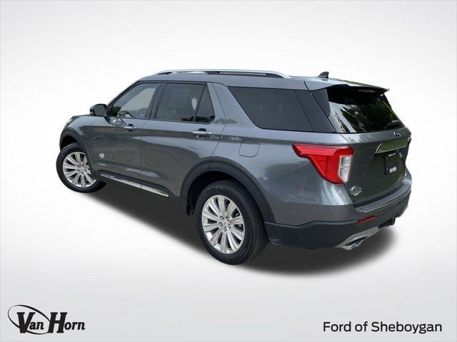 Photo of 2023 Carbonized Gray Metallic Ford Explorer