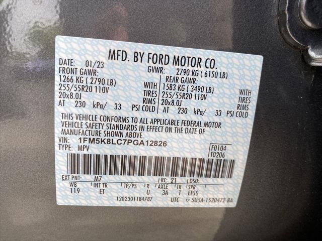 Photo of 2023 Carbonized Gray Metallic Ford Explorer