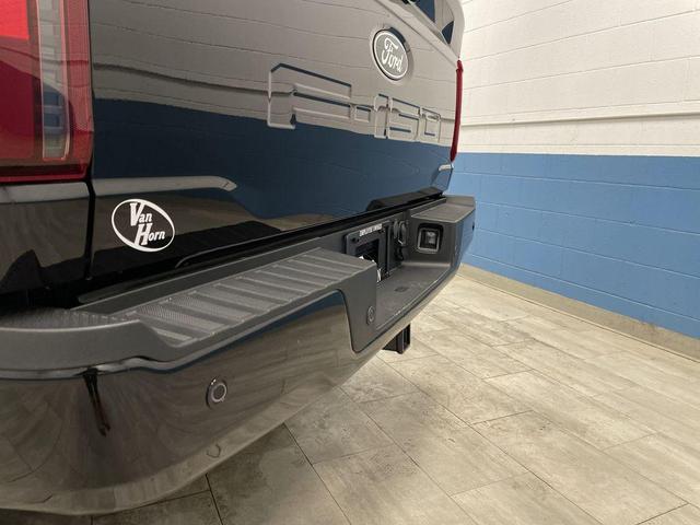 Photo of 2024 Agate Black Metallic Ford F-150