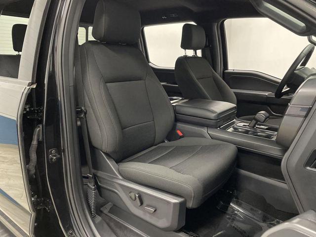 Photo of 2024 Agate Black Metallic Ford F-150