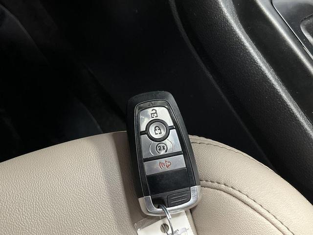 Photo of 2024 Oxford White Ford Ranger