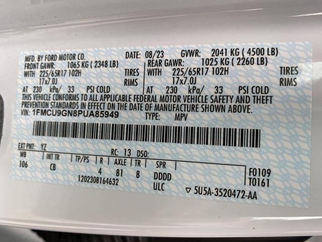 Photo of 2023 Oxford White Ford Escape