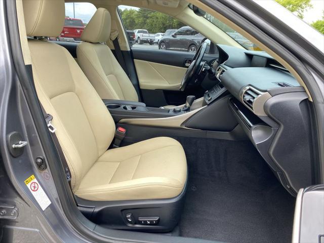 Photo of 2016 Nebula Gray Pearl Lexus IS 200t