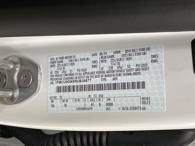 Photo of 2024 Oxford White Ford Escape