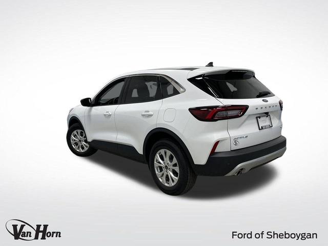 Photo of 2024 Oxford White Ford Escape