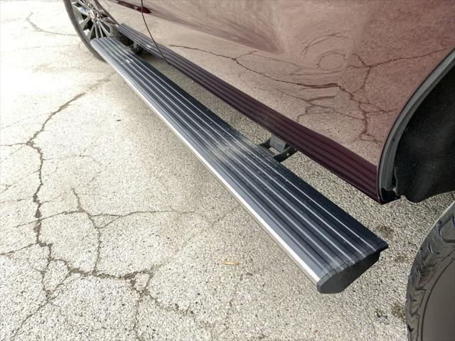 Photo of 2020 Burgundy Ford Expedition Max
