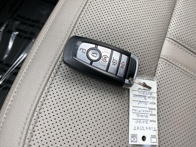 Photo of 2020 Burgundy Ford Expedition Max