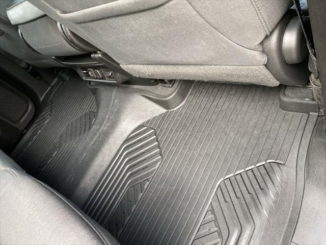 Photo of 2021 Silver Ice Metallic Chevrolet Silverado 1500