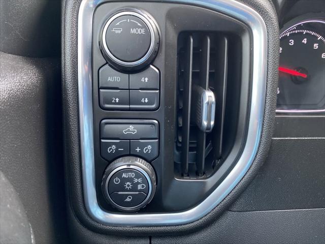 Photo of 2021 Silver Ice Metallic Chevrolet Silverado 1500