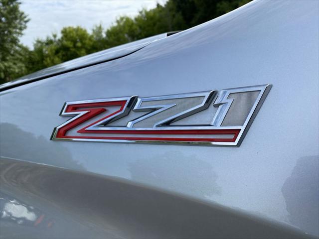 Photo of 2021 Silver Ice Metallic Chevrolet Silverado 1500