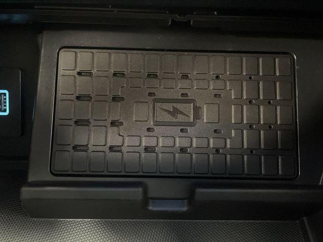 Photo of 2023 Agate Black Metallic Ford F-150
