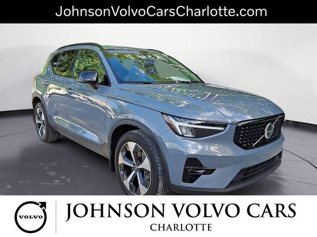 2023 Volvo XC40