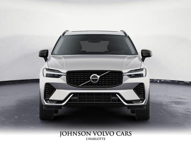 Photo of 2025 Silver Dawn Metallic Volvo XC60