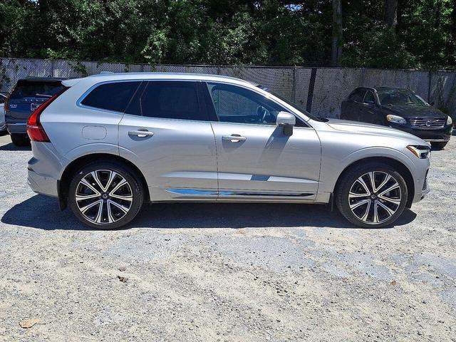 Photo of 2023 Silver Dawn Metallic Volvo XC60