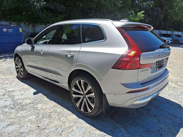 Photo of 2023 Silver Dawn Metallic Volvo XC60
