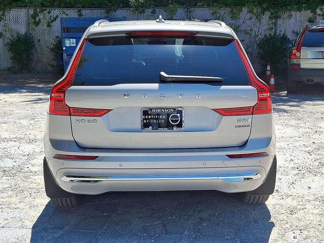 Photo of 2023 Silver Dawn Metallic Volvo XC60