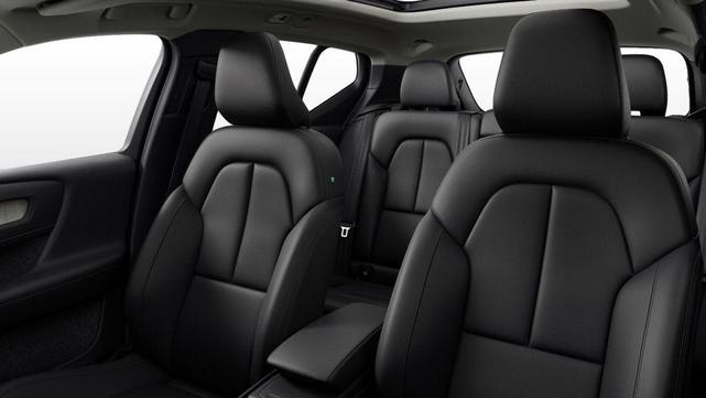 Photo of 2023 Black Volvo XC40