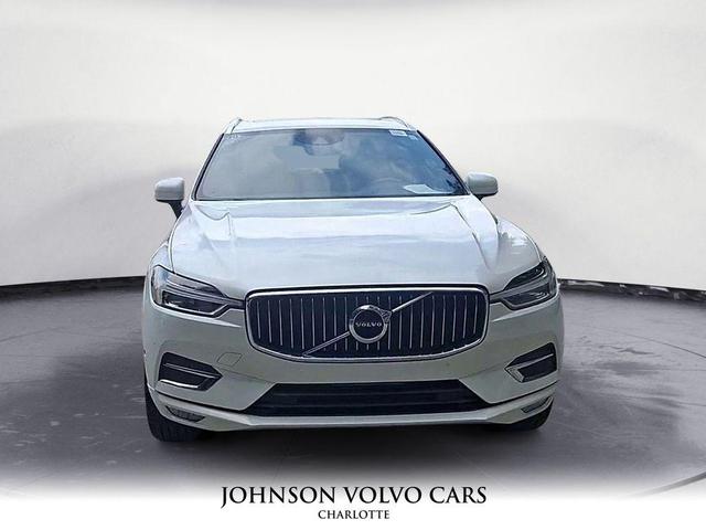 Photo of 2019 Crystal White Pearl Metallic Volvo XC60