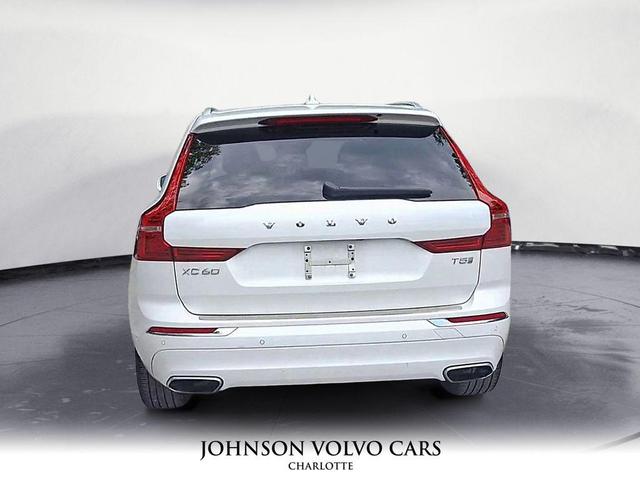 Photo of 2019 Crystal White Pearl Metallic Volvo XC60