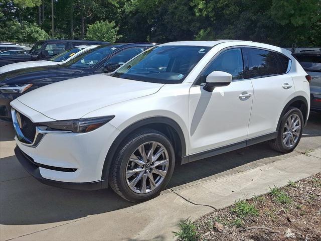 Photo of 2019 Snowflake White Pearl Mica Mazda CX-5
