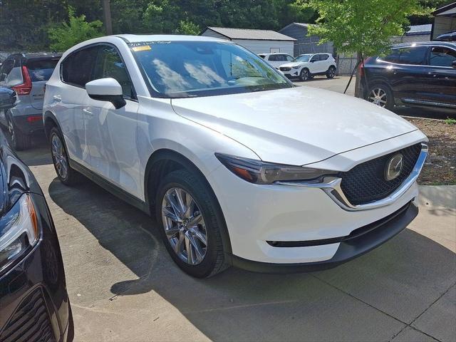 Photo of 2019 Snowflake White Pearl Mica Mazda CX-5
