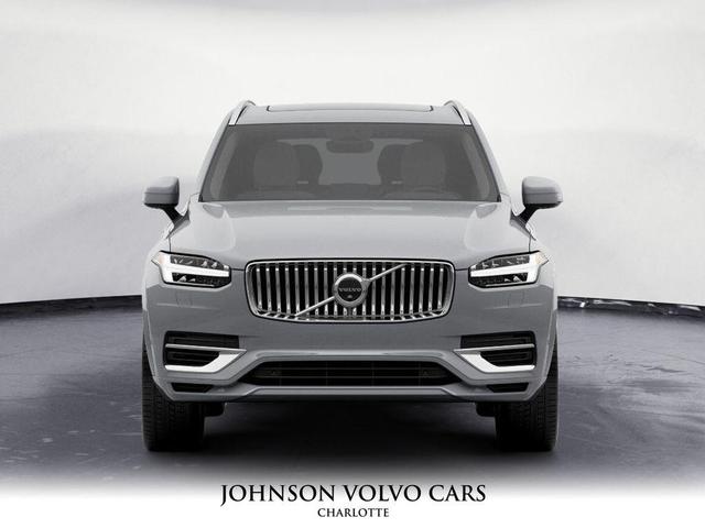 Photo of 2025 Vapour Grey Metallic Volvo XC90 Plug-In Hybrid