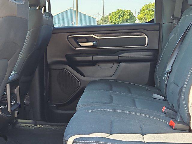 Photo of 2019 Diamond Black Crystal Pearlcoat RAM 1500