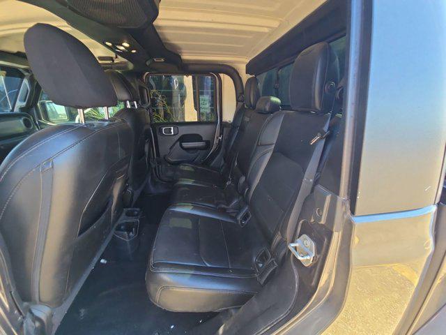 Photo of 2021 Granite Crystal Metallic Clearcoat Jeep Gladiator