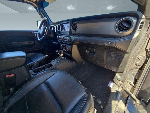 Photo of 2021 Granite Crystal Metallic Clearcoat Jeep Gladiator