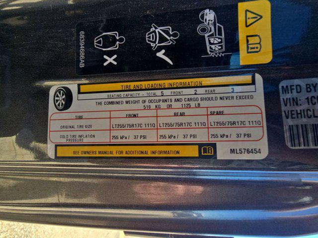 Photo of 2021 Granite Crystal Metallic Clearcoat Jeep Gladiator