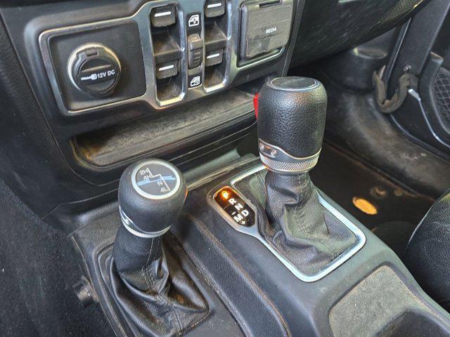 Photo of 2021 Granite Crystal Metallic Clearcoat Jeep Gladiator