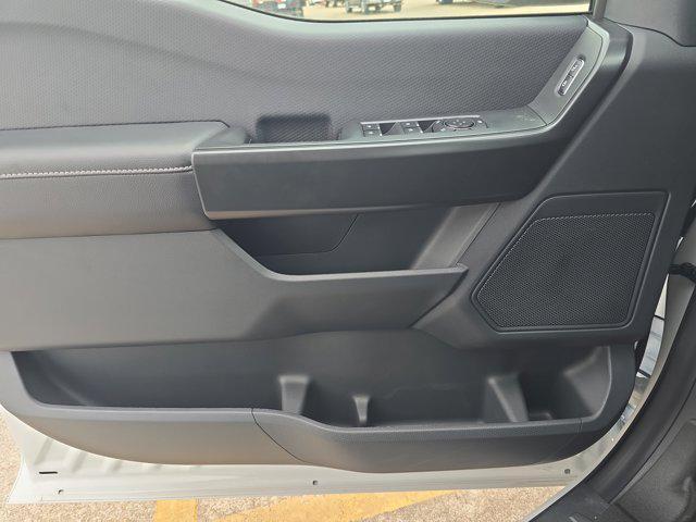 Photo of 2025 Oxford White Ford F-150