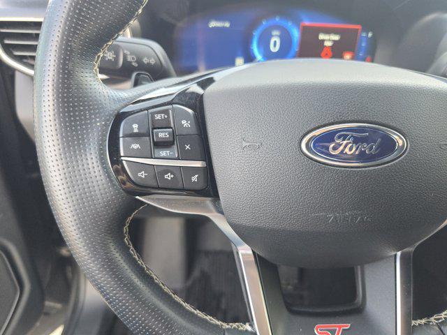 Photo of 2021 Carbonized Gray Metallic Ford Explorer