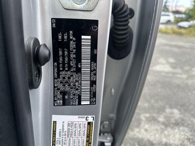 Photo of 2022 Classic Silver Metallic Toyota 4Runner